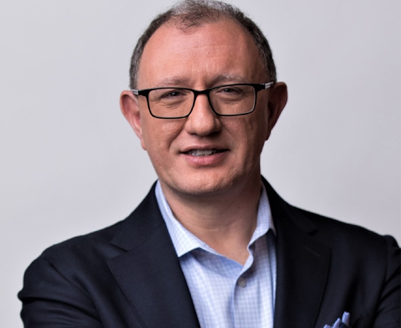 247: AWS: Combine ML and GenAI