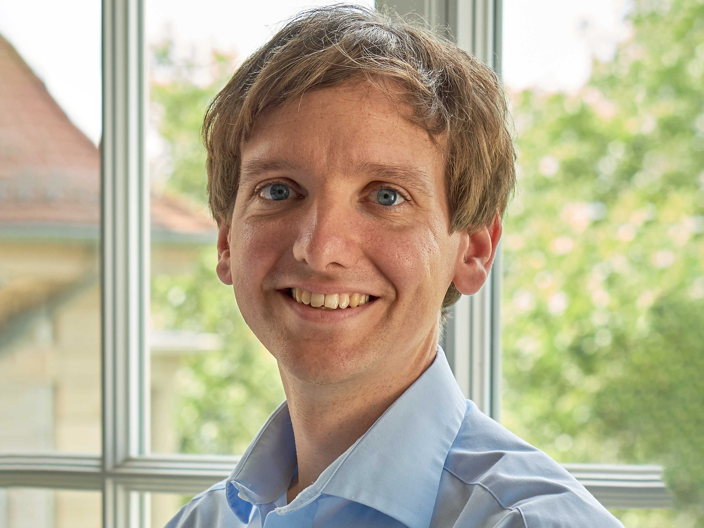 Portrait photo of Stefan Suwelack